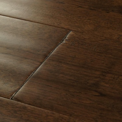 Woodpecker York Solid Oak Flooring - Antique Oak 150mm (Hand Scraped & Lacquered)