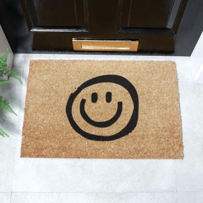 Smiley Face Doormat (60cm x 40cm)